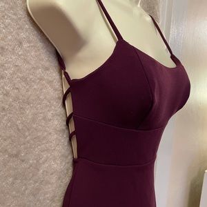 Burgundy Starlet backless Dress